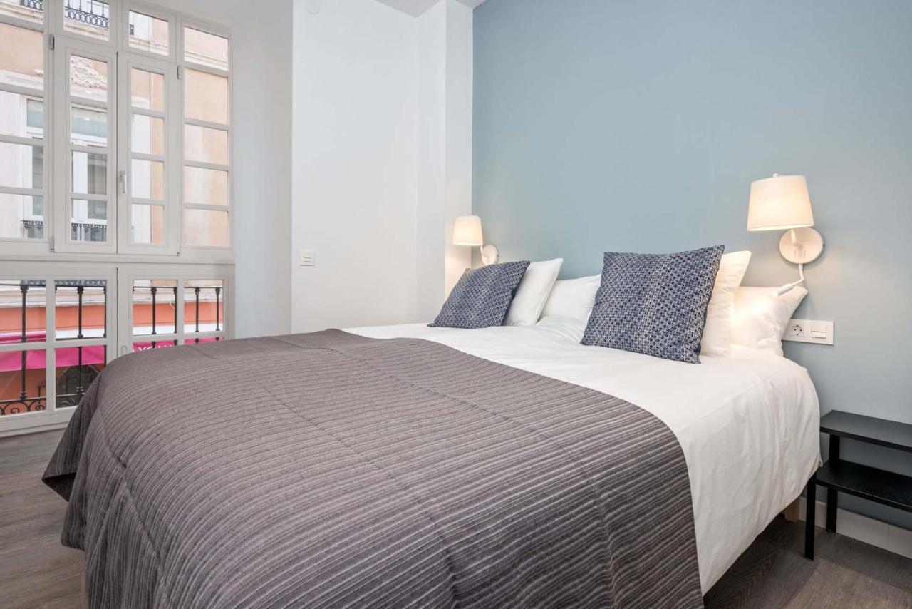 Solaga - Suites Merced Málaga Exteriör bild