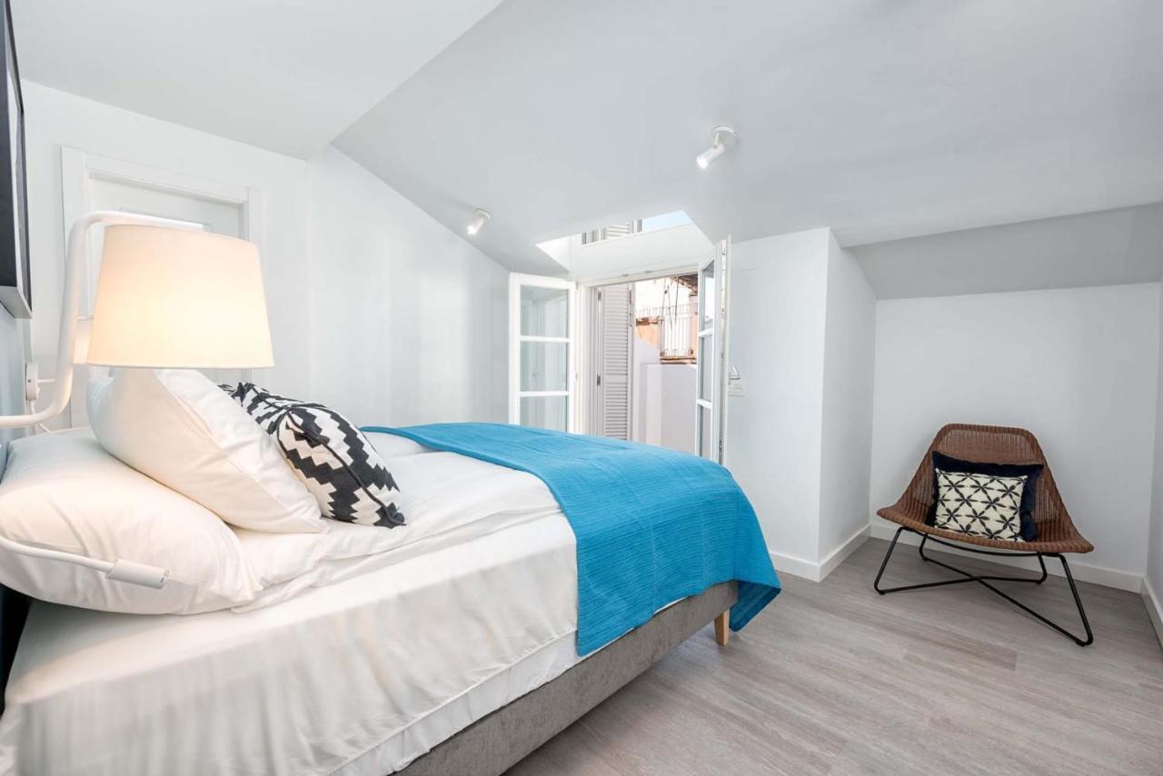 Solaga - Suites Merced Málaga Exteriör bild
