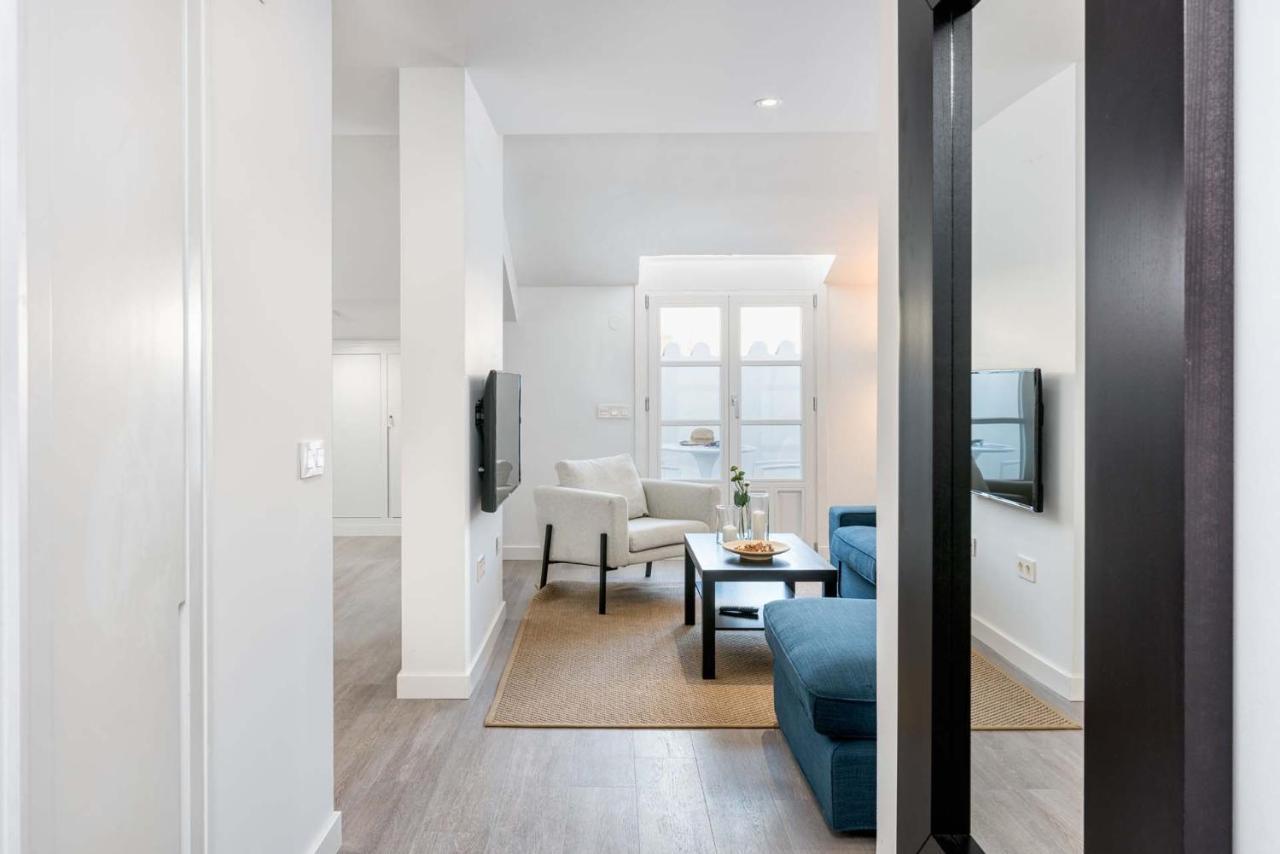 Solaga - Suites Merced Málaga Exteriör bild