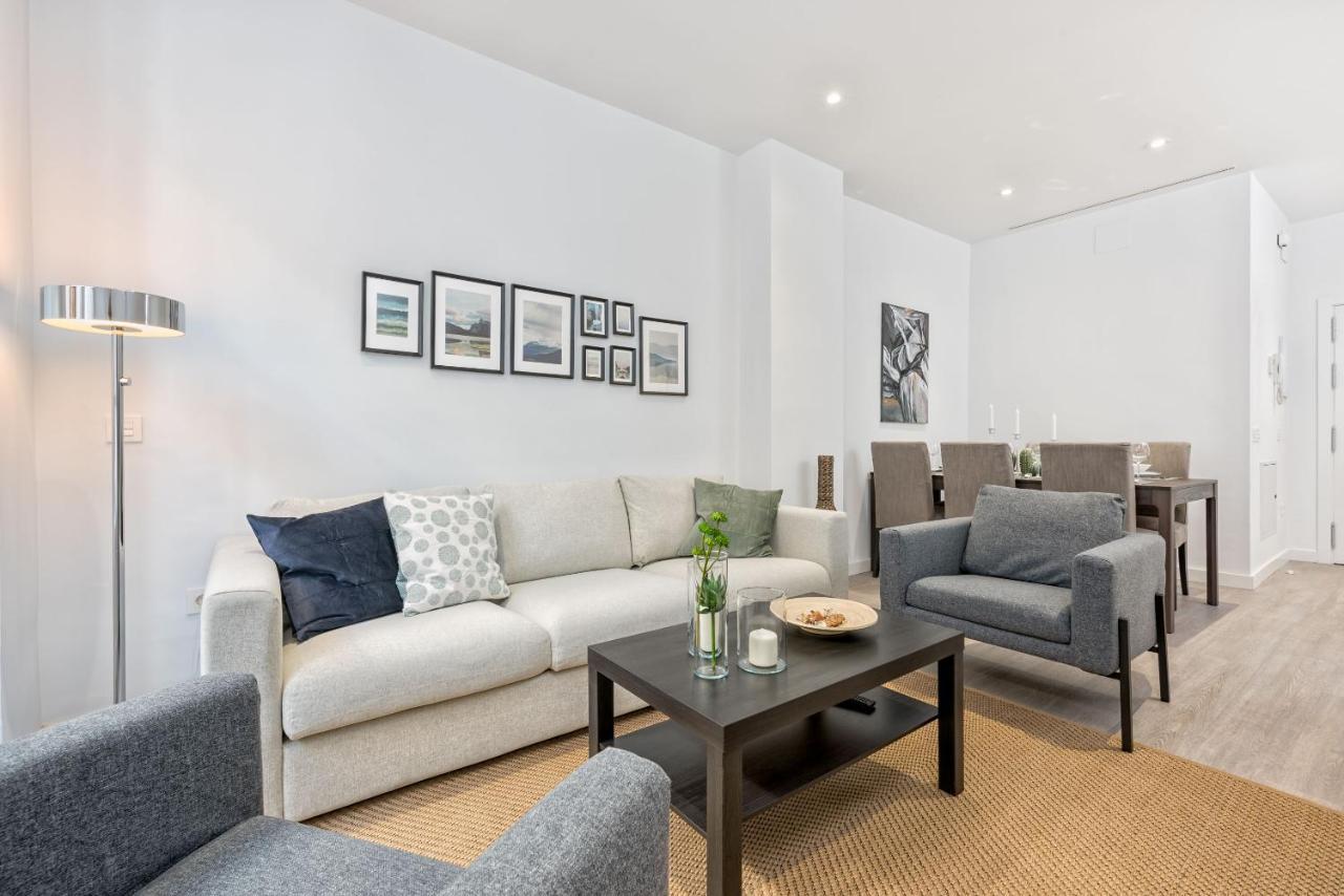 Solaga - Suites Merced Málaga Exteriör bild